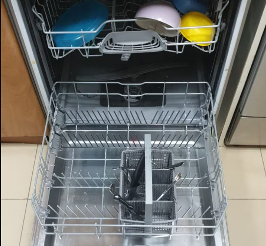 Bosch Standing Dishwasher, 12 Place Settings German Engineering FREE DELIVERY +WARRANTY