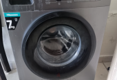 A good condition washing machine for sale