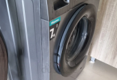 A good condition washing machine for sale