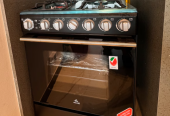 Gas oven