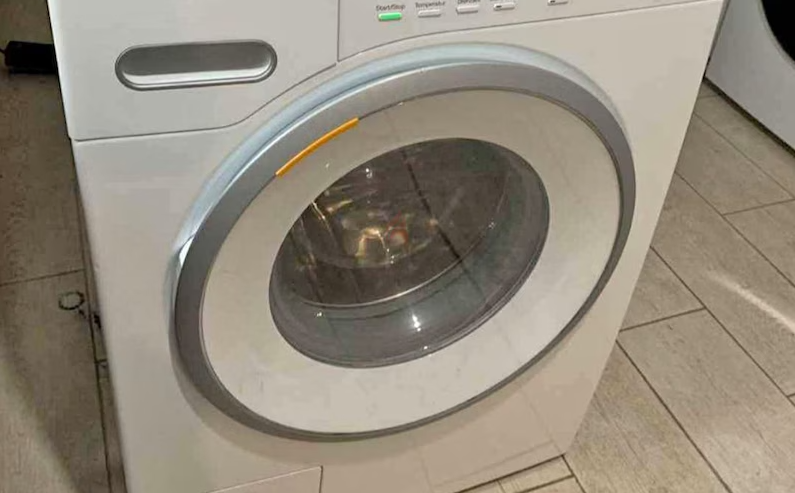 MIELE ECO W1 CLASSIC FRONT LOAD WASHING MACHINE WDB030