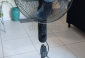 Midea Stand Fan with remote control under warranty