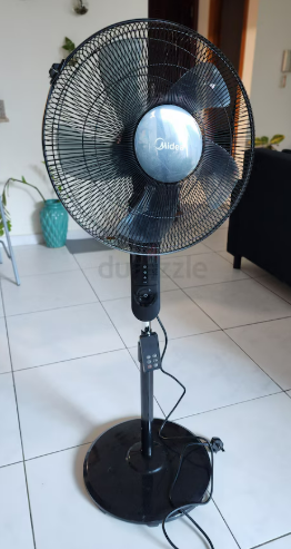 Midea Stand Fan with remote control under warranty