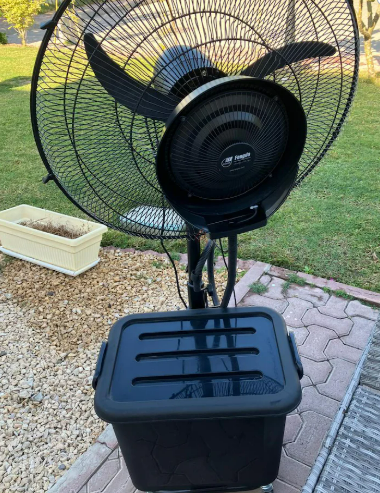 Water tank misting fan