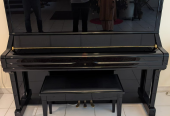 Yamaha U3 Piano in excellent condition