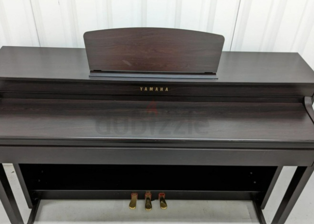 Yamaha CLP 430 Grand Piano Action Piano