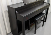 Yamaha CLP 440 Dark Rosewood With Bench