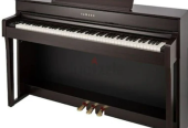 Yamaha CLP 645 Rosewood Piano Refurbished For Sale