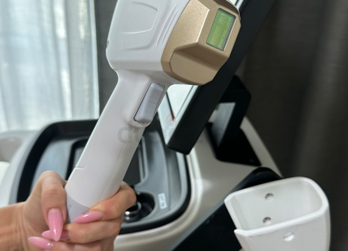 Diode Laser hair removal machine