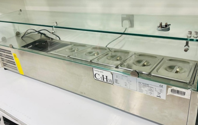 New Salad Bar Chiller Horizontal with containers