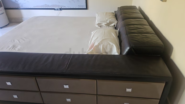 Full grain Leather bedset with matress