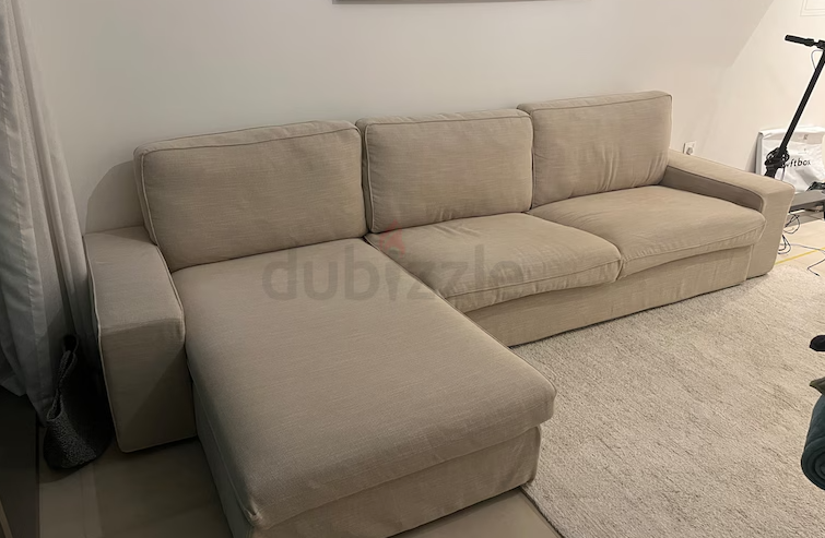 Amazing Couch (Like new)