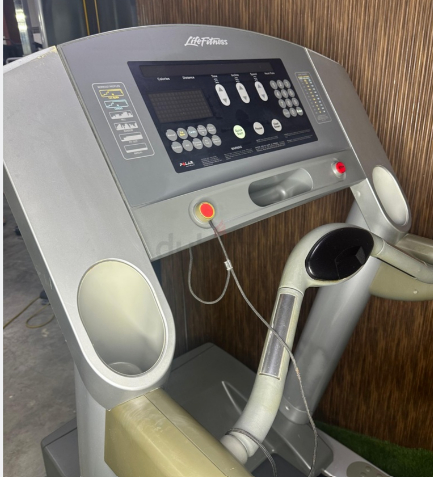 Life fitness treadmill 95N