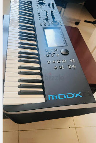 YAMAHA MODX6 for sale