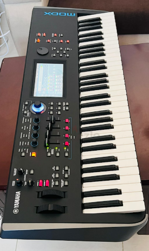 YAMAHA MODX6 for sale