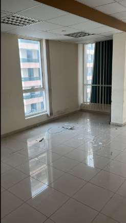 VACANT& FITTED OFFICE / READY TO MOVE/ DUBAI SILICON OASIS/ 1000 SQ. FT/ PRICE 980 K