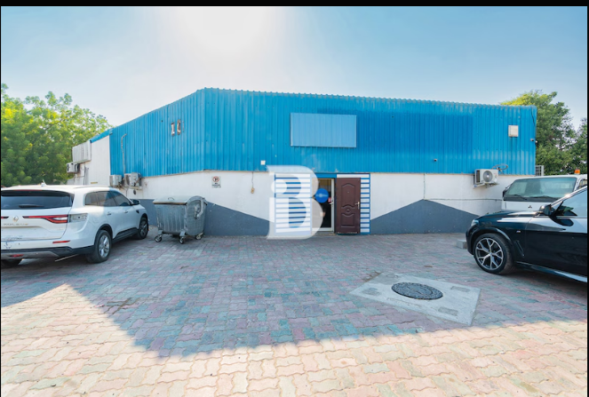 CAR GARAGE | OPEN FOR ALL ACTIVITIES | AL QUSAIS 1