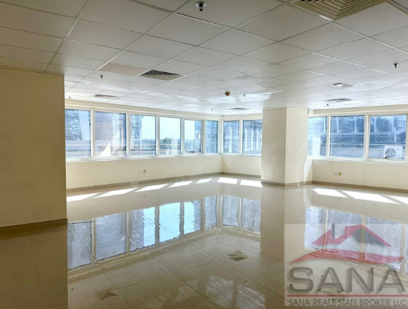 Vacant Office in One Lake Plaza – JLT