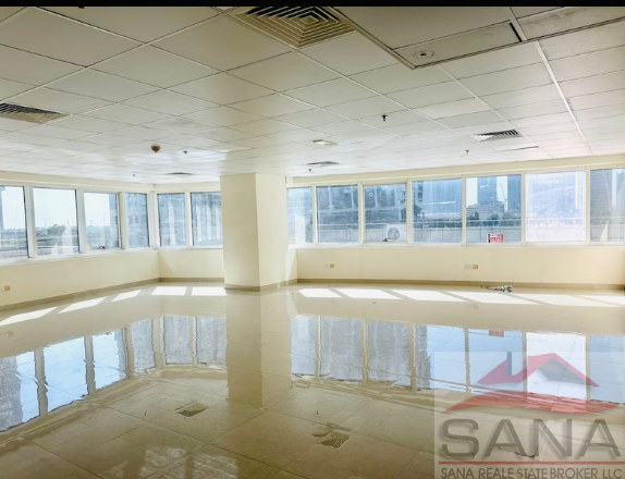 Vacant Office in One Lake Plaza – JLT