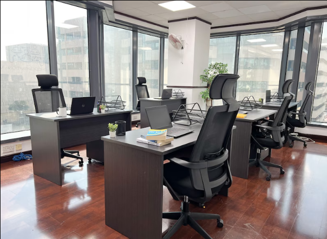 Desk Space With DED Approved Ejari | Free Unlimited Labour & Bank Inspections | 24X7 Access To The C