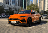 Lamborghini Urus Standard