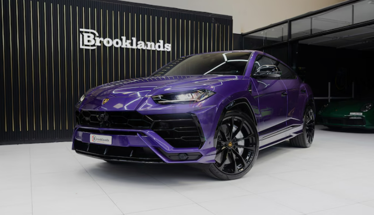 Lamborghini Urus Standard