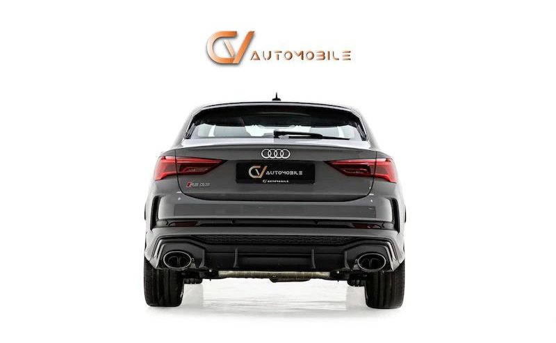 Audi RSQ3 Other