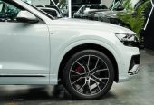 Audi Q8 S-Line