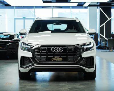 Audi Q8 S-Line