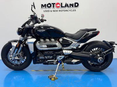 Triumph Rocket III R 2021 in Dubai