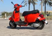 Vespa GTS 300 Super Sport + 1 Year Warranty