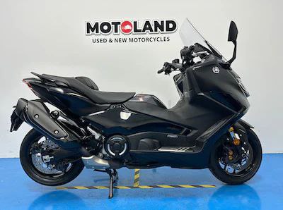 BRAND NEW YAMAHA T-MAX560 2024 in Dubai