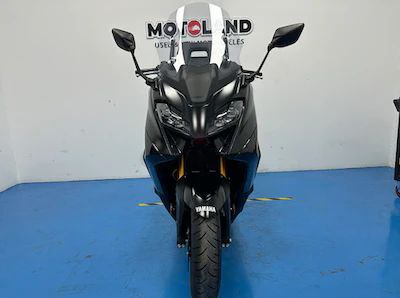 BRAND NEW YAMAHA T-MAX560 2024 in Dubai