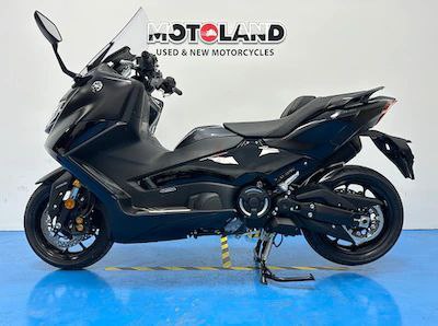 BRAND NEW YAMAHA T-MAX560 2024 in Dubai