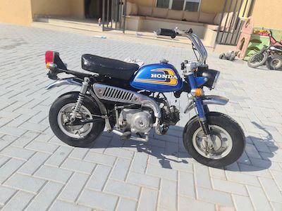 Honda monkey z50j 1974