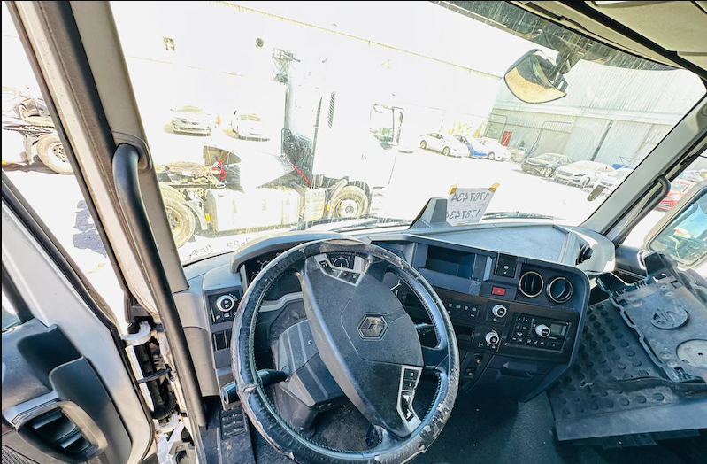 RENO TRUCK T460 2015 FOR SALE