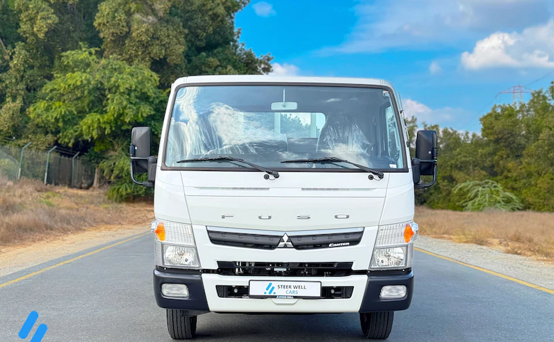 2024 Mitsubishi Canter 4P10 3.0L RWD Cargo Body Diesel / Smooth Transmission / GCC / Book Now!
