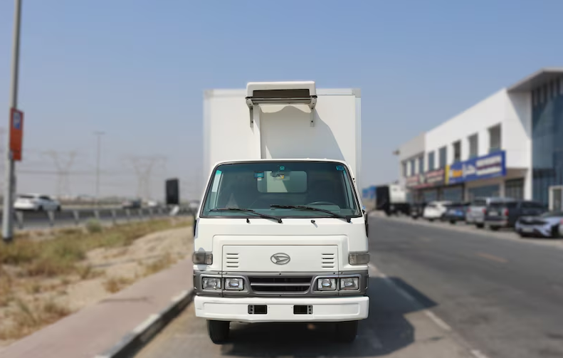 DAIHATSU DELTA PICKUP WITH FRIDGE 1999