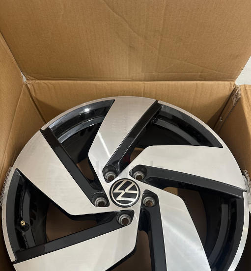 2022 BRAND NEW VOLKSWAGEN GTI 18INCH RIMS FACTORY ORIGINAL FROM THE CAR