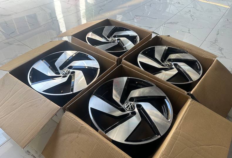 2022 BRAND NEW VOLKSWAGEN GTI 18INCH RIMS FACTORY ORIGINAL FROM THE CAR