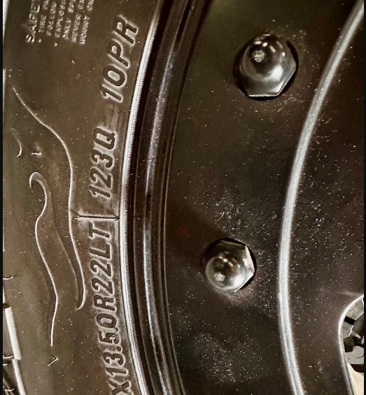 رنقات جيب مرسيدس مع الاطارات