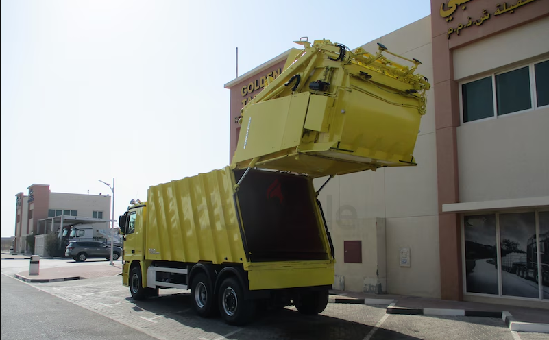 MERCEDES 2632 6X2 COMPACTOR TRUCK 2014