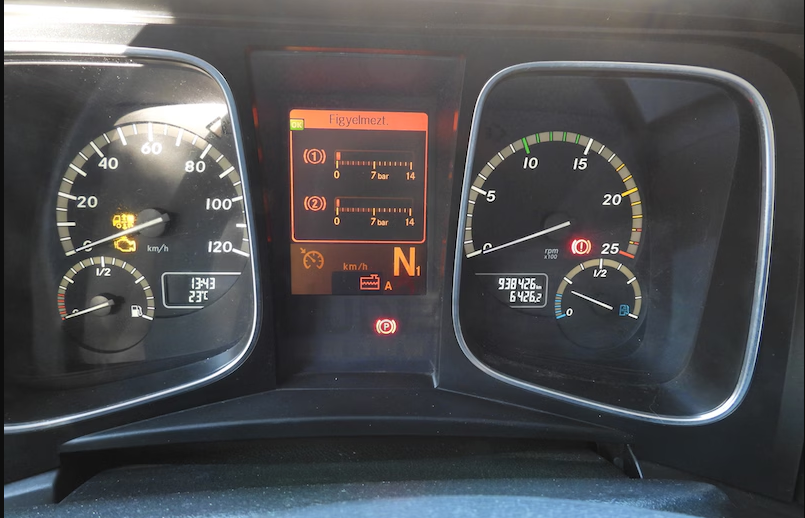 Mercedes Benz 1845 MP3