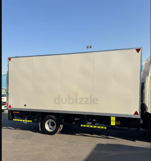 Ashok Leyland Partner / 7Ton / Dry Box / Tail Lift