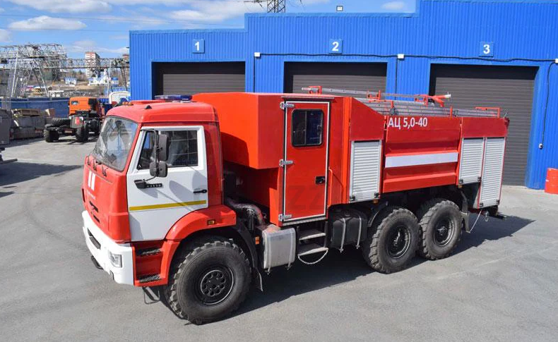 MOST STRONGEST, DURABLE, POWERFUL, ALL TERRAIN, FIRETRUCK ON KAMAZ 6X6