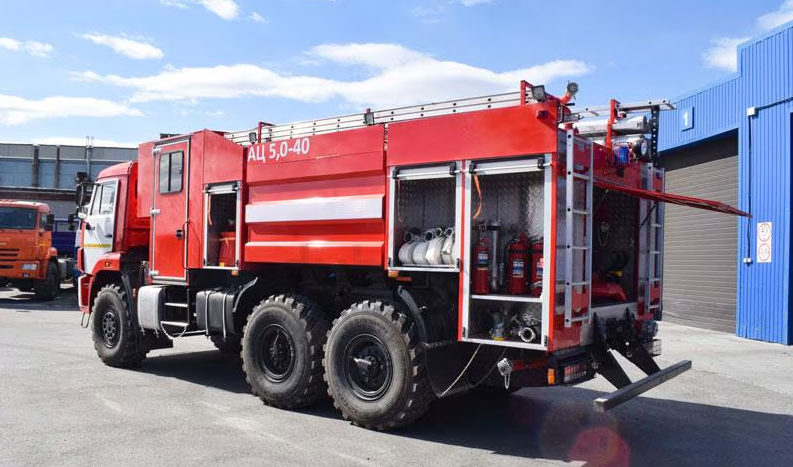 MOST STRONGEST, DURABLE, POWERFUL, ALL TERRAIN, FIRETRUCK ON KAMAZ 6X6