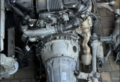 Mercedes s500 4 Matic engine
