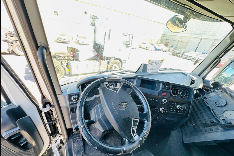 RENO TRUCK T460 2015 FOR SALE