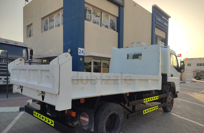 2010 MITSUBISHI CANTER 4X4 TIPPER PICK UP