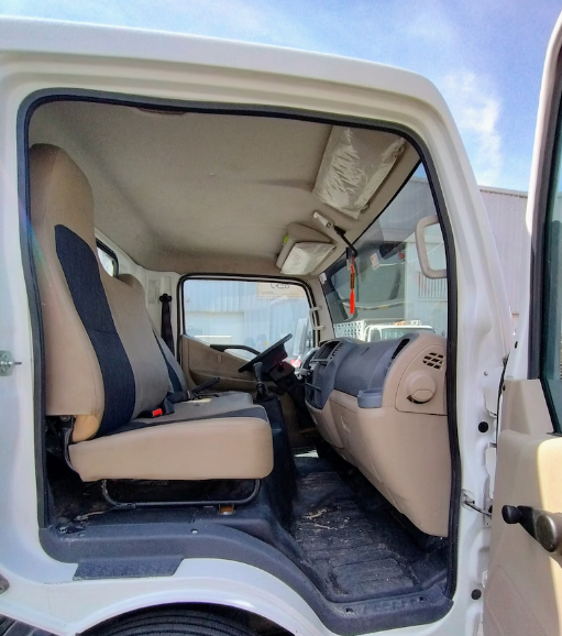 ASHOK LEYLAND 2022 MODEL TRUCK ONLY 50000 AED